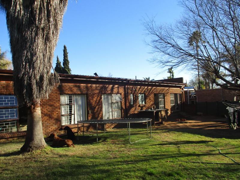 5 Bedroom Property for Sale in Heuwelsig Free State